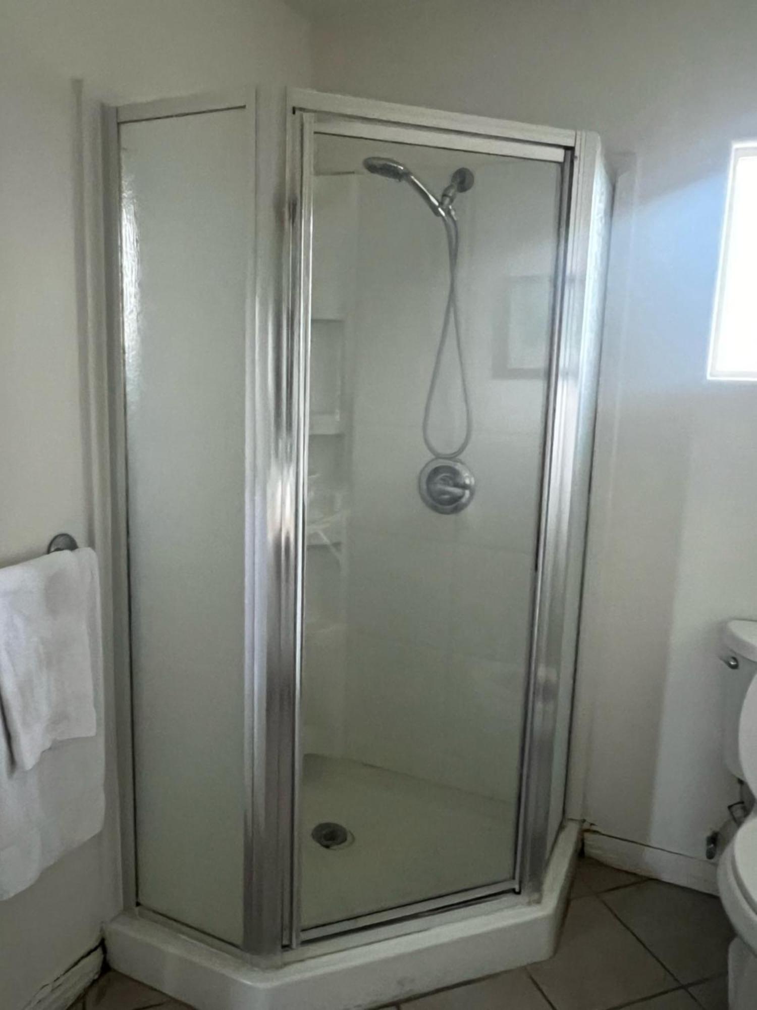 Hotel Exotic Dreams Adults Only Palm Springs